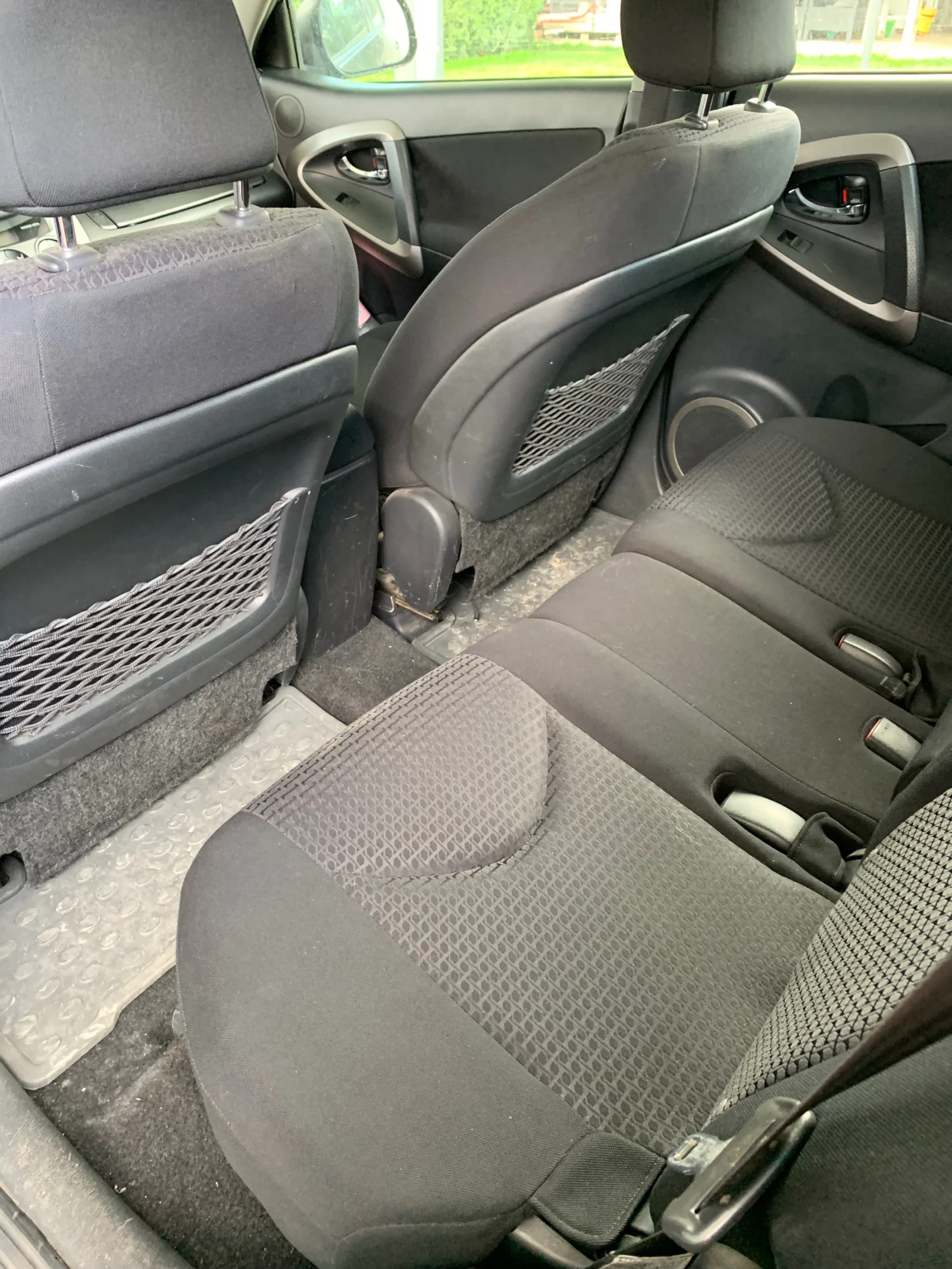 Toyota Rav4, снимка 11 - Автомобили и джипове - 56333362