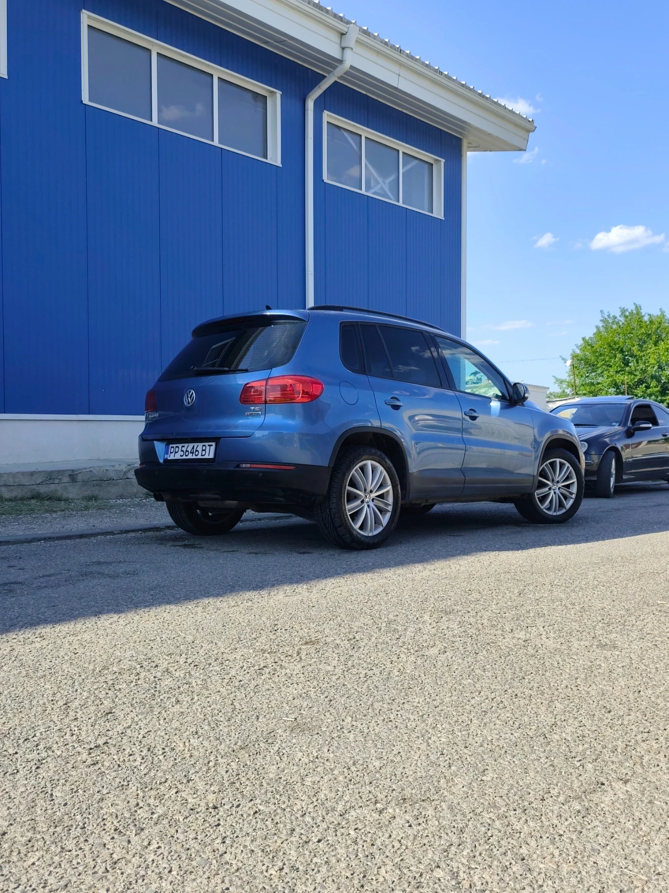 VW Tiguan, снимка 3 - Автомобили и джипове - 56661679