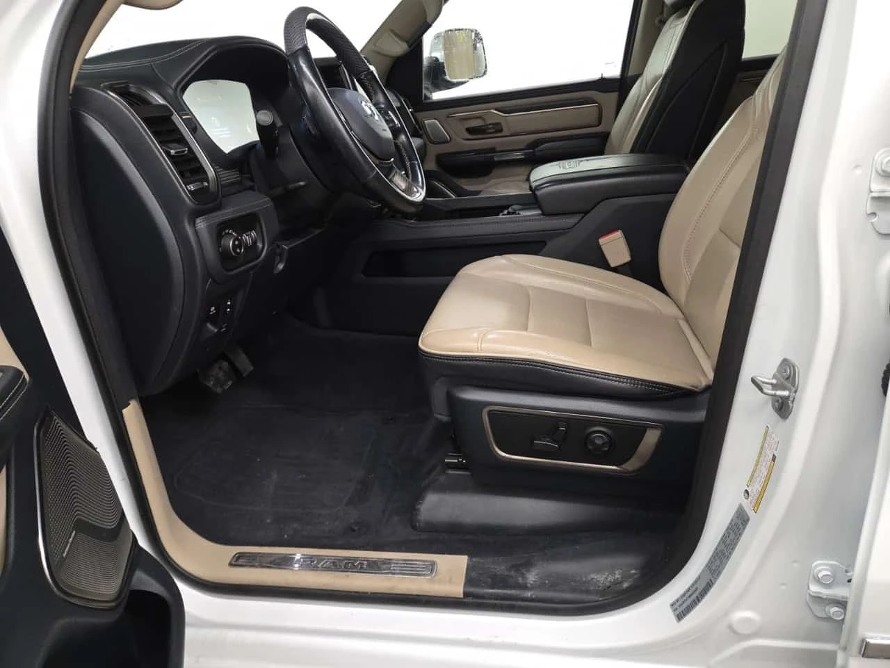 Dodge RAM 1500 5.7 V8 * LIMITED * H/K * ��������� * CARFAX *  | Mobile.bg � ����������� 7