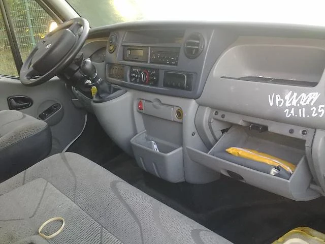 Renault Master 2.2/2.5 DCi, снимка 3 - Бусове и автобуси - 48320160