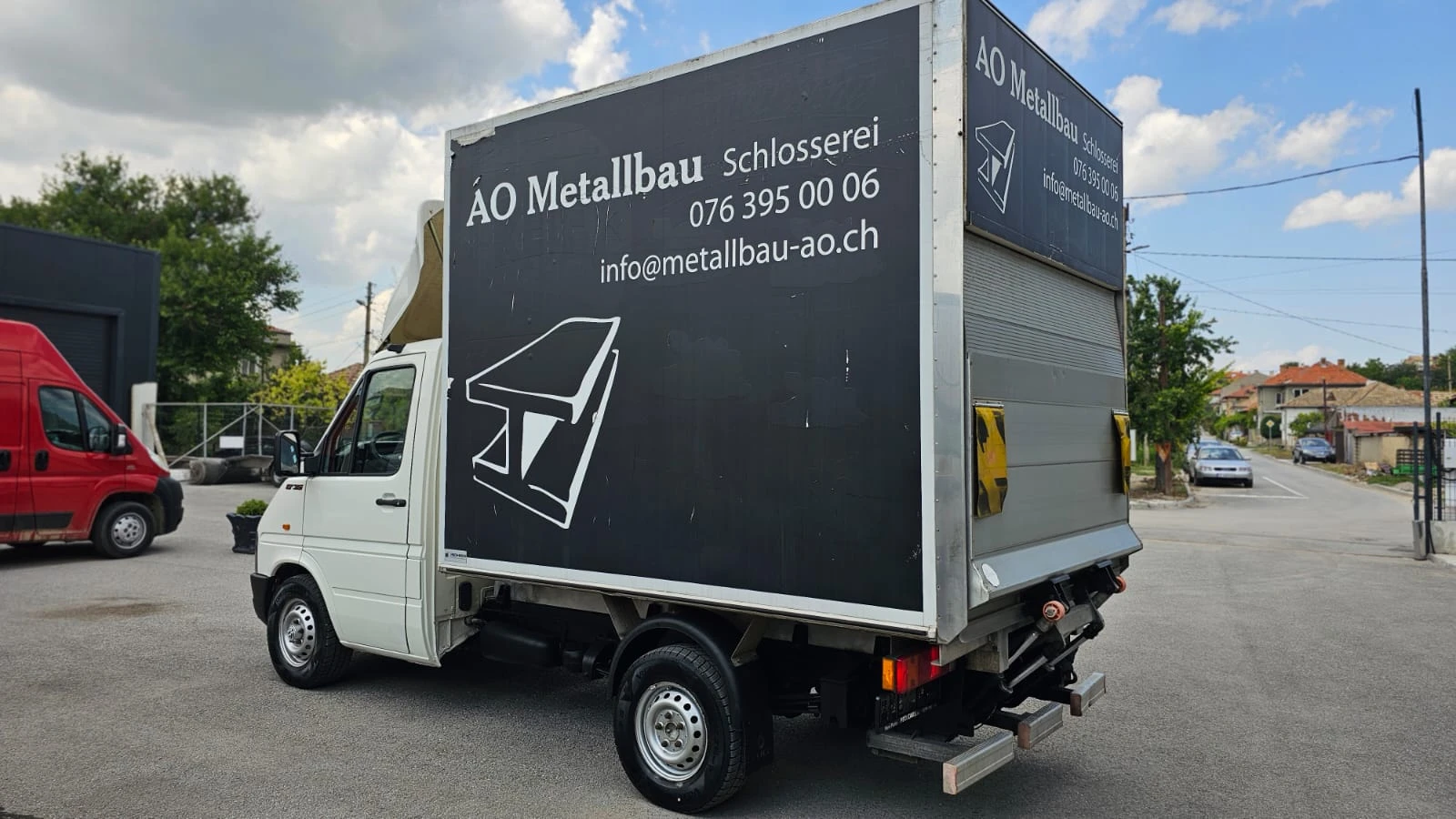 VW Lt 35 2.5TDi 109HP 5SP CH-СОБСТВЕН ХОД-ИСТОРИЯ-ЛИЗИНГ, снимка 4 - Бусове и автобуси - 55476259