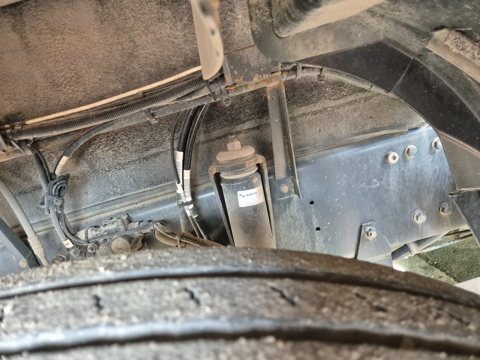 Daf XF 105 XF 105.460 - изображение 5