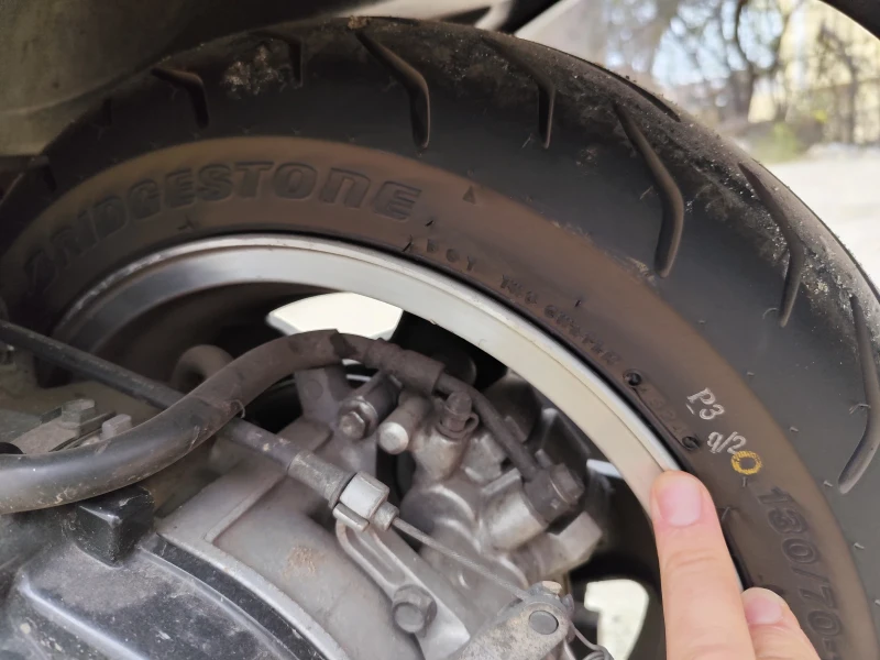 Suzuki Burgman 400, снимка 8 - Мотоциклети и мототехника - 52806141