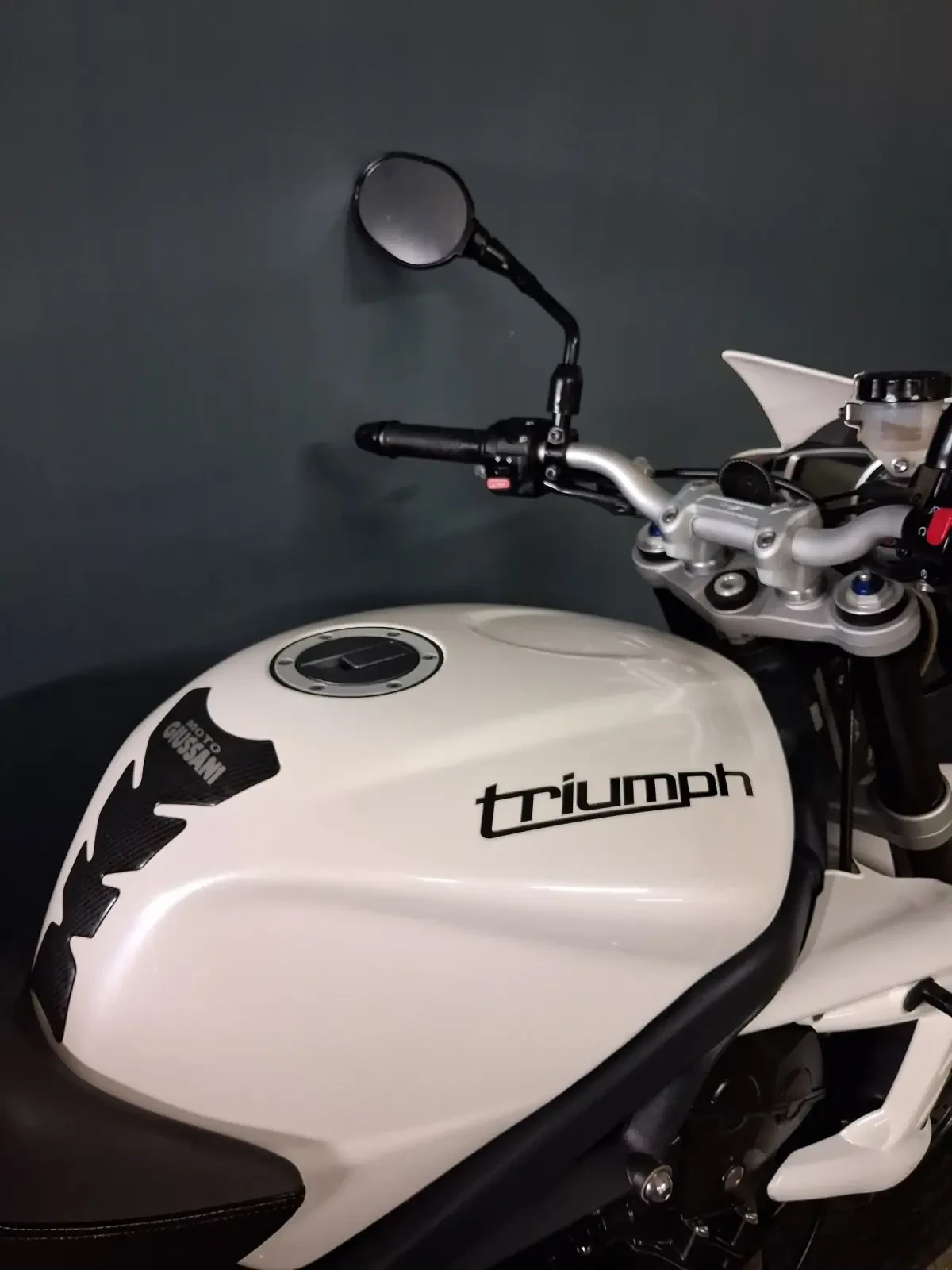 Triumph Street Triple 675 R, снимка 9 - Мотоциклети и мототехника - 55286657