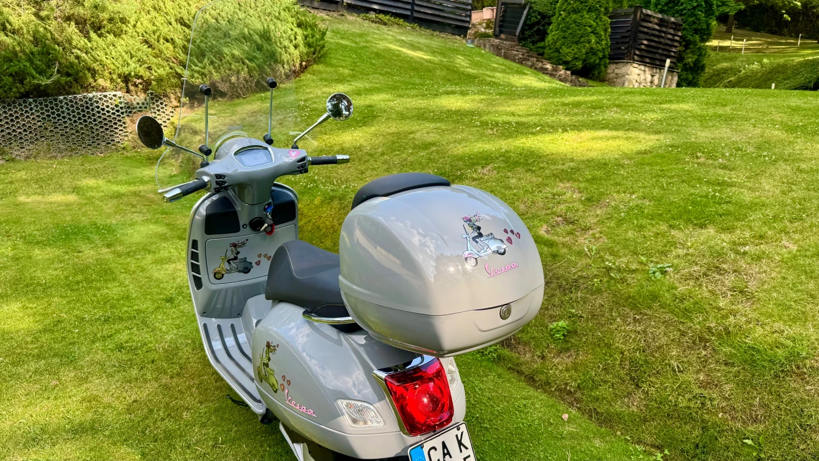 Vespa 125 GTS super Tech , снимка 7 - Мотоциклети и мототехника - 55770672