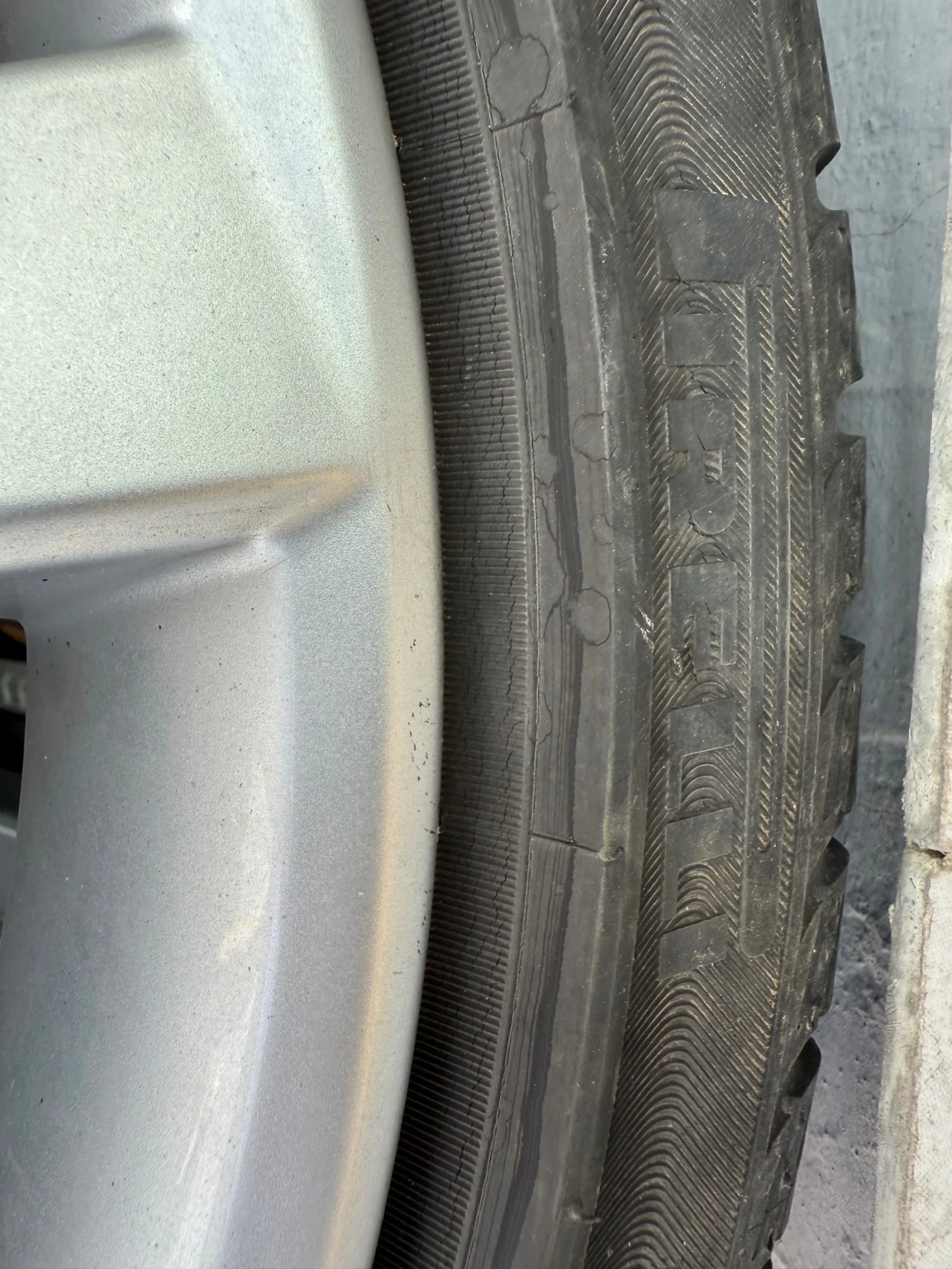 ���� � ������ 225/45R18 �� Skoda Octavia | Mobile.bg � ����������� 5