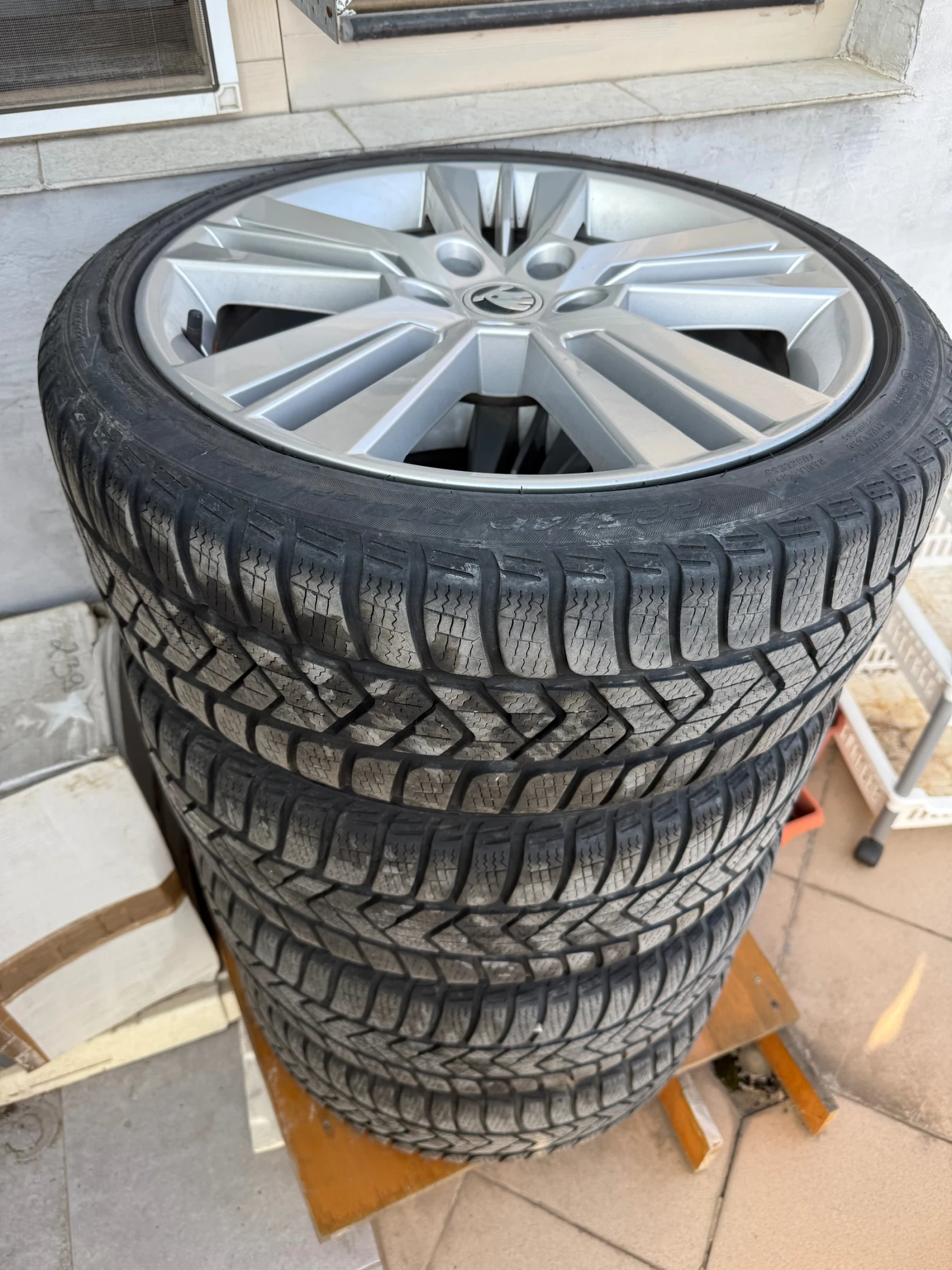 ���� � ������ 225/45R18 �� Skoda Octavia | Mobile.bg � ����������� 1