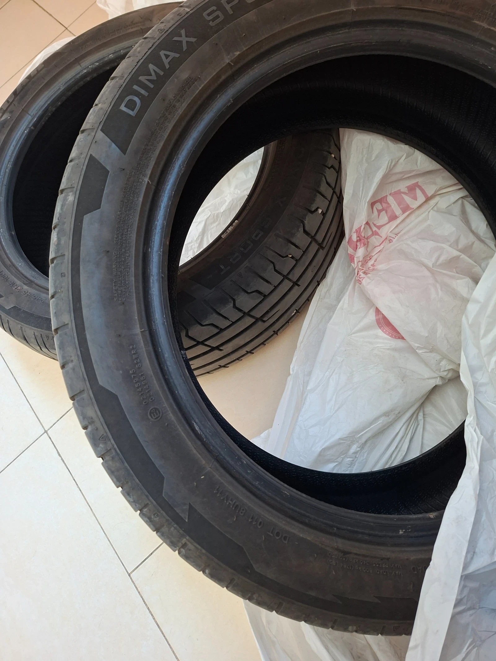 Гуми Летни 245/45R18, снимка 9 - Гуми и джанти - 54171518