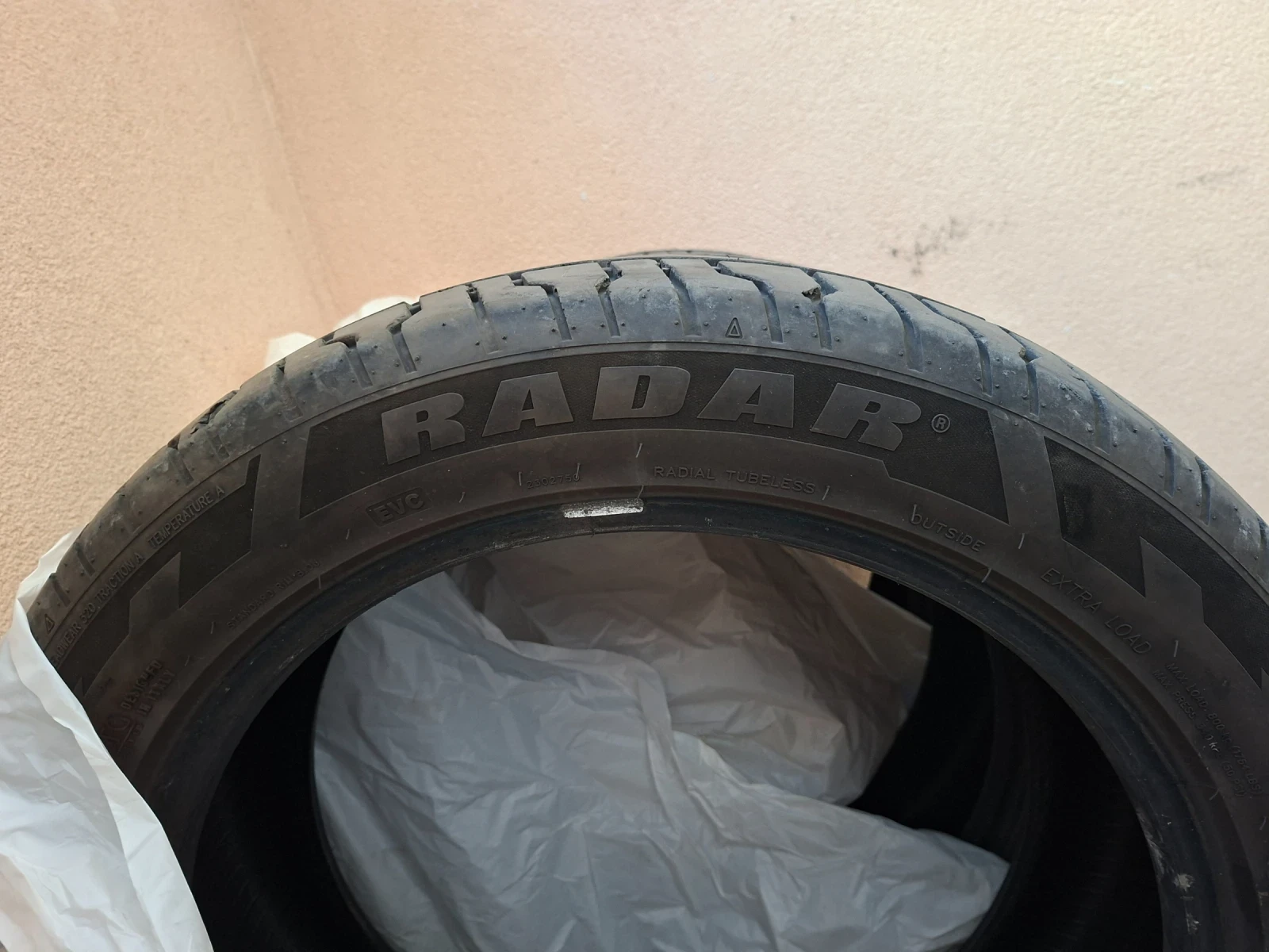 Гуми Летни 245/45R18, снимка 6 - Гуми и джанти - 54171518