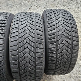 Гуми Зимни 235/55R17, снимка 3 - Гуми и джанти - 53473053