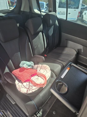 Mazda 5 2.0i 7места, снимка 9