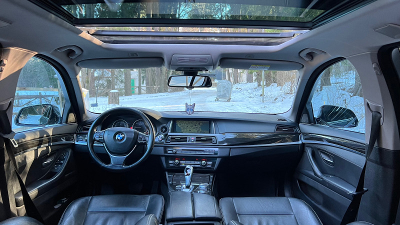 BMW 530 D X-Drive 258hp Panorama Bmw Led Adaptive, снимка 8 - Автомобили и джипове - 45101899