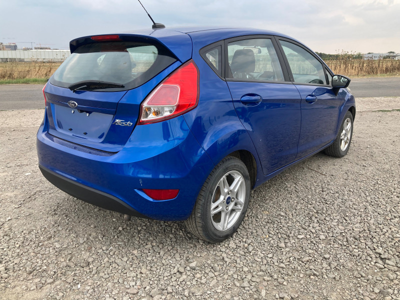 Ford Fiesta SE, снимка 3 - Автомобили и джипове - 46659349