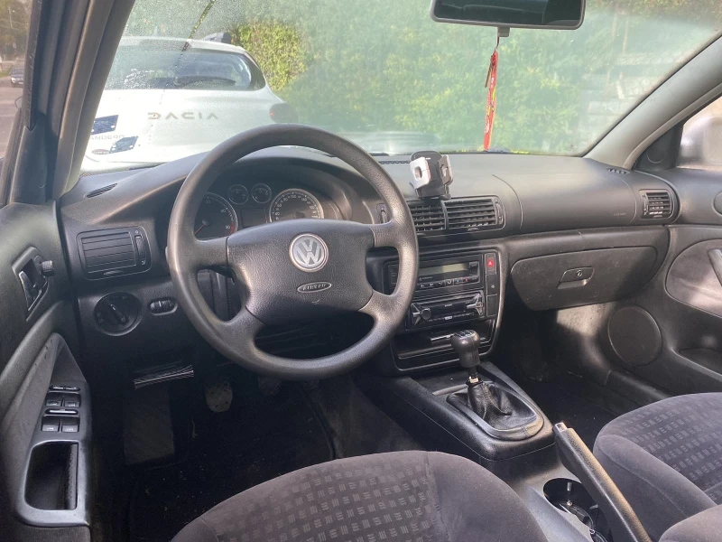 VW Passat 5.5, снимка 6 - Автомобили и джипове - 47567755