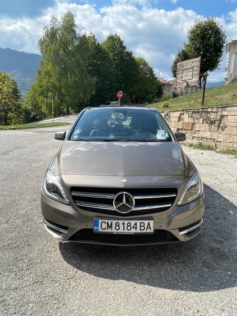 Mercedes-Benz B 180, снимка 2 - Автомобили и джипове - 47330264