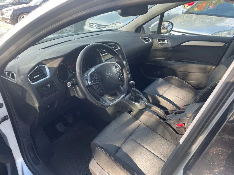 Citroen C4 1.6i Газ. инжекцйон, снимка 7 - Автомобили и джипове - 47454389