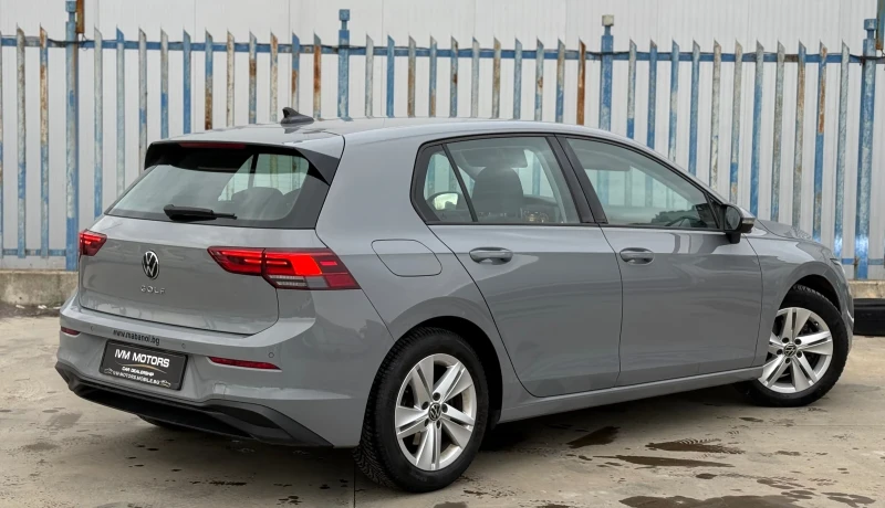 VW Golf 1.5 TSI, снимка 6 - Автомобили и джипове - 48802811