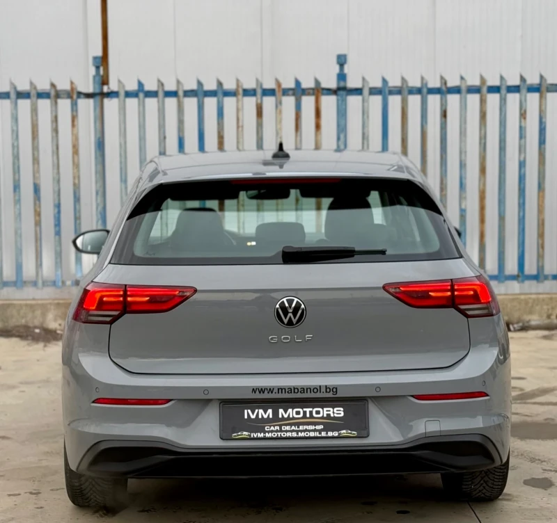 VW Golf 1.5 TSI, снимка 5 - Автомобили и джипове - 48802811