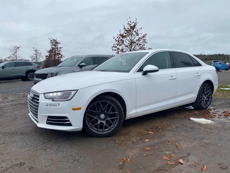 Audi A4 Ultra Premium * * CARFAX * * АВТО КРЕДИТ * * , снимка 3 - Автомобили и джипове - 52561017