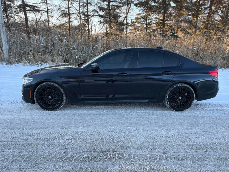 BMW 530 * 530i xDrive * CARFAX * БЕЗ ПЪРВОНАЧАЛНА ВНОСКА, снимка 2 - Автомобили и джипове - 52700237