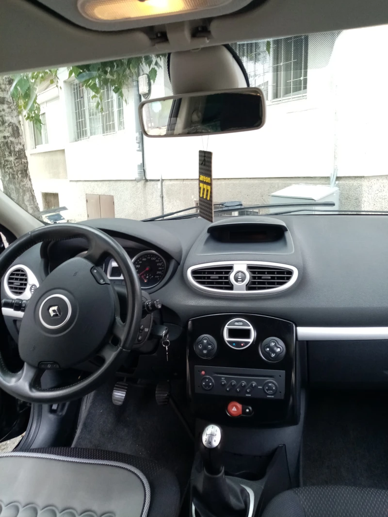 Renault Clio, снимка 7 - Автомобили и джипове - 53180289
