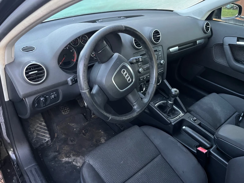 Audi A3 1.8TSI, снимка 10 - Автомобили и джипове - 53306276