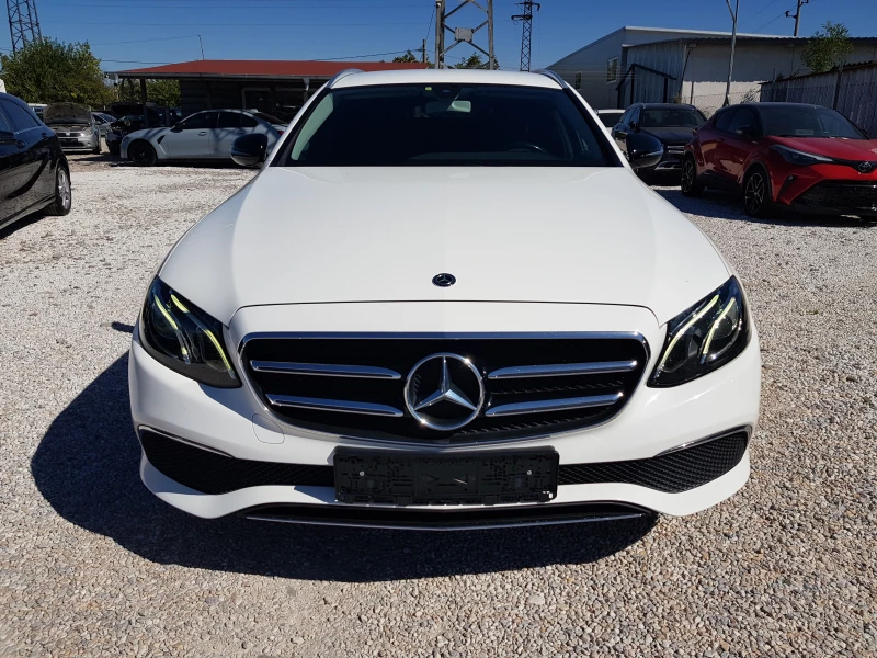 Mercedes-Benz E 220 D 4matic /02/2020г. EURO 6D ЛИЗИНГ, снимка 2 - Автомобили и джипове - 53361382