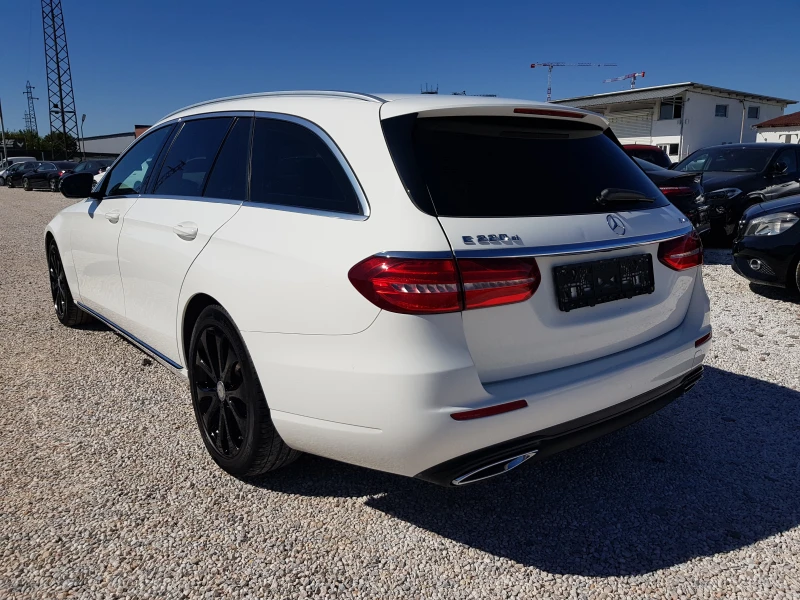 Mercedes-Benz E 220 D 4matic /02/2020г. EURO 6D ЛИЗИНГ, снимка 7 - Автомобили и джипове - 53361382