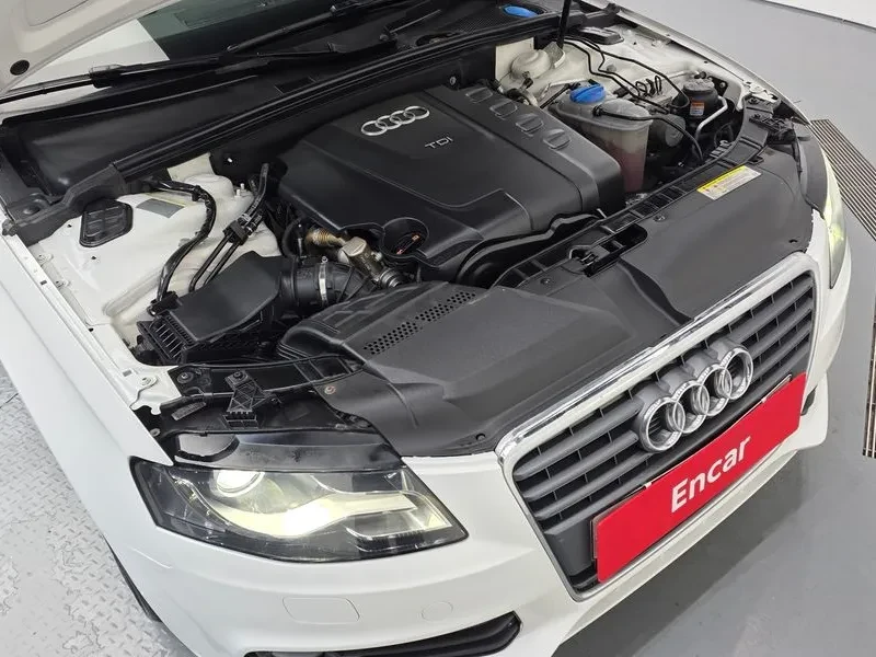 Audi A4 2.0 TDI - САМО 30% АВАНС, снимка 6 - Автомобили и джипове - 55461700