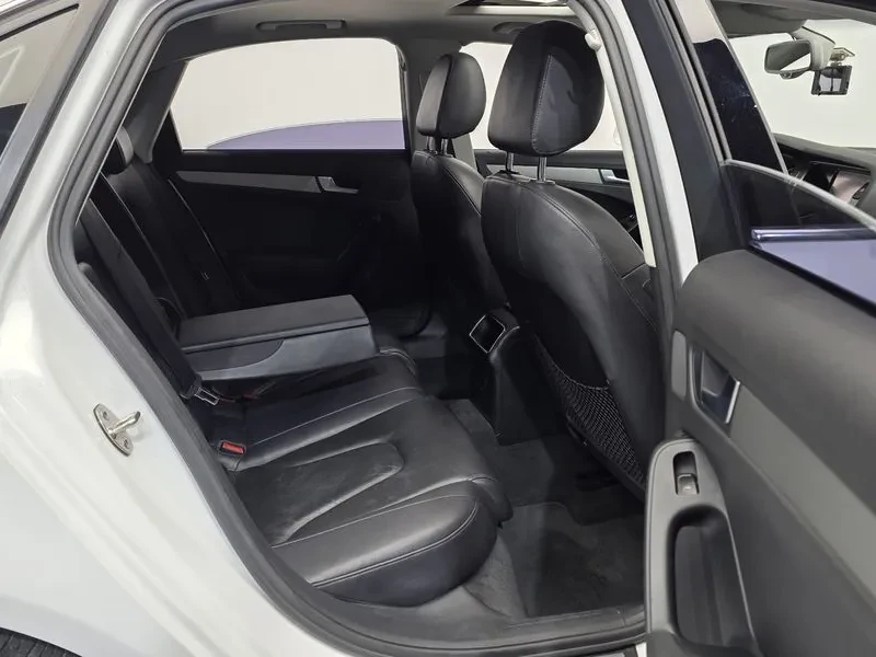 Audi A4 2.0 TDI - САМО 30% АВАНС, снимка 12 - Автомобили и джипове - 55461700