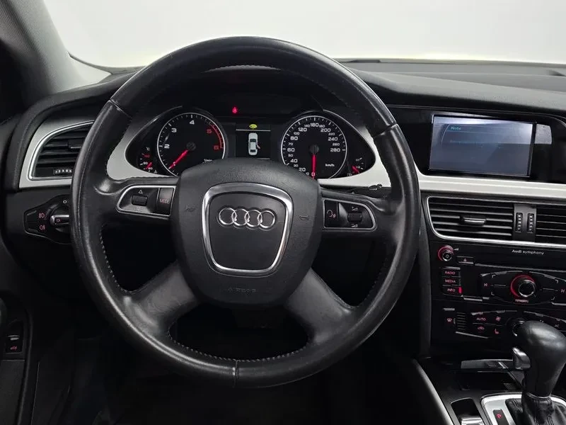 Audi A4 2.0 TDI - САМО 30% АВАНС, снимка 13 - Автомобили и джипове - 55461700