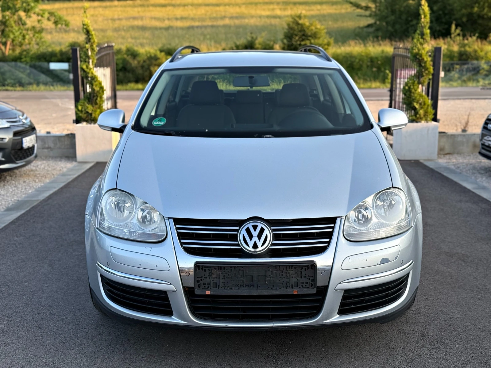 VW Golf 1.9TDI КЛИМАТИК АВТОПИЛОТ - изображение 2