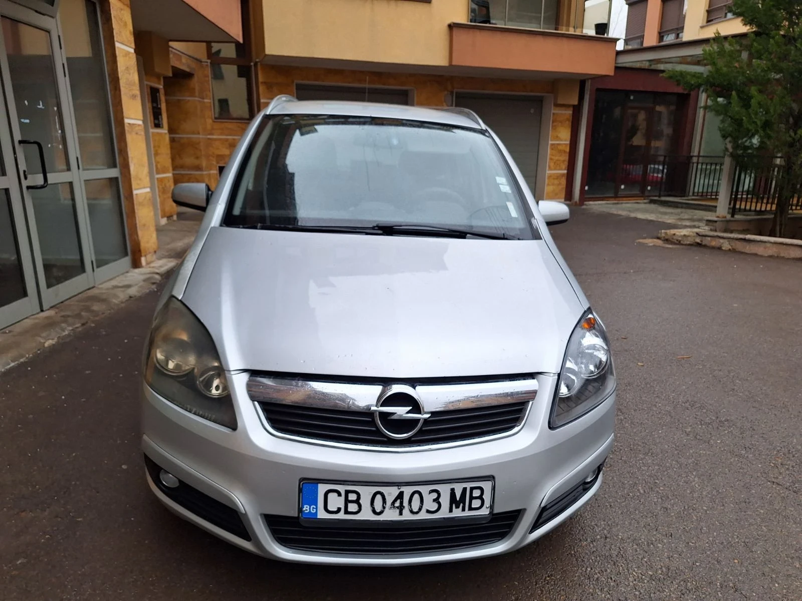 Opel Zafira  - изображение 8