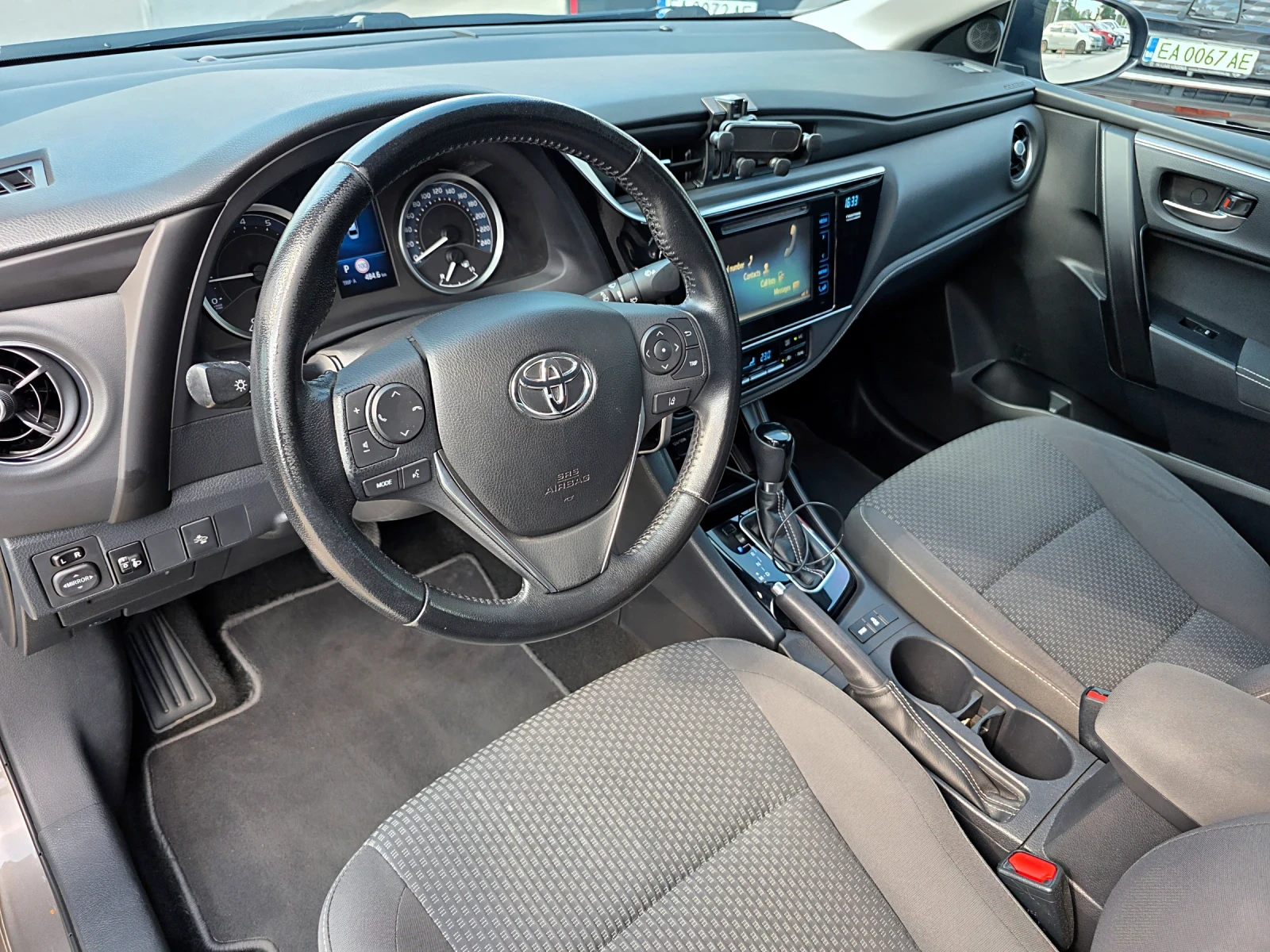 Toyota Corolla 1.6 Automatic Гаранция! - изображение 7