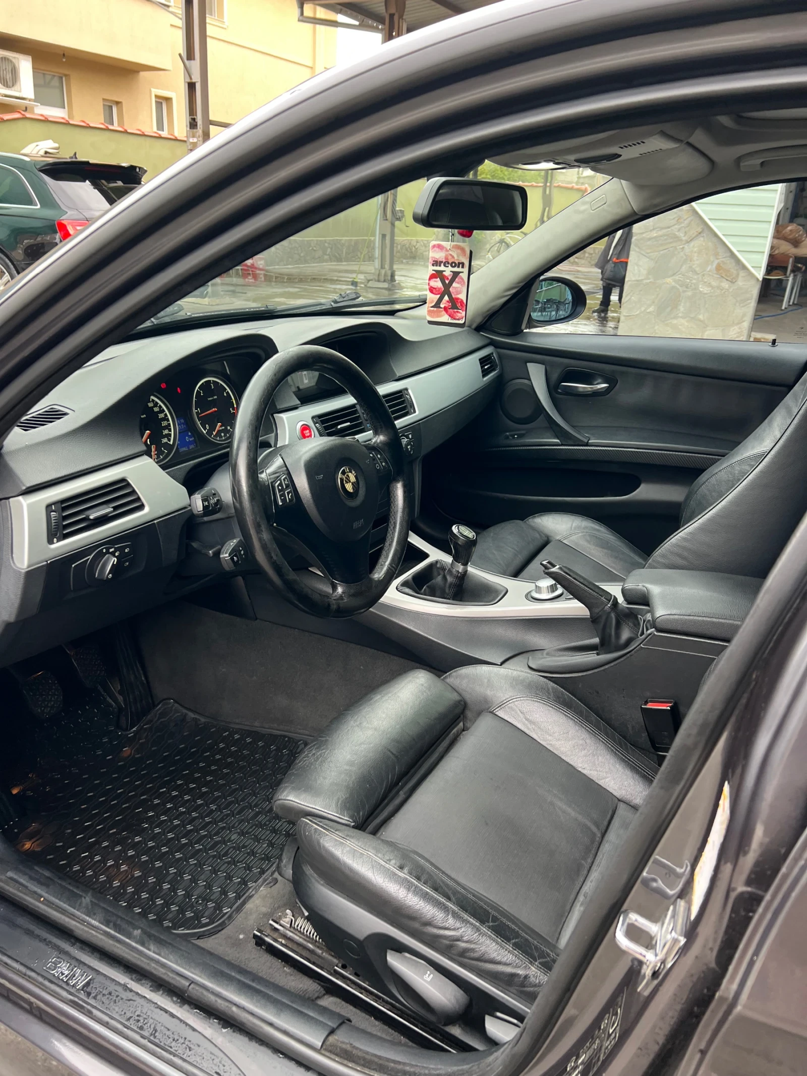 BMW 320 | Mobile.bg   6