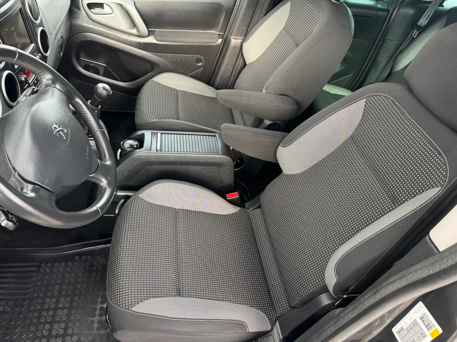 Peugeot Partner 1.6HDI FULL EXTRA | Mobile.bg � ����������� 9