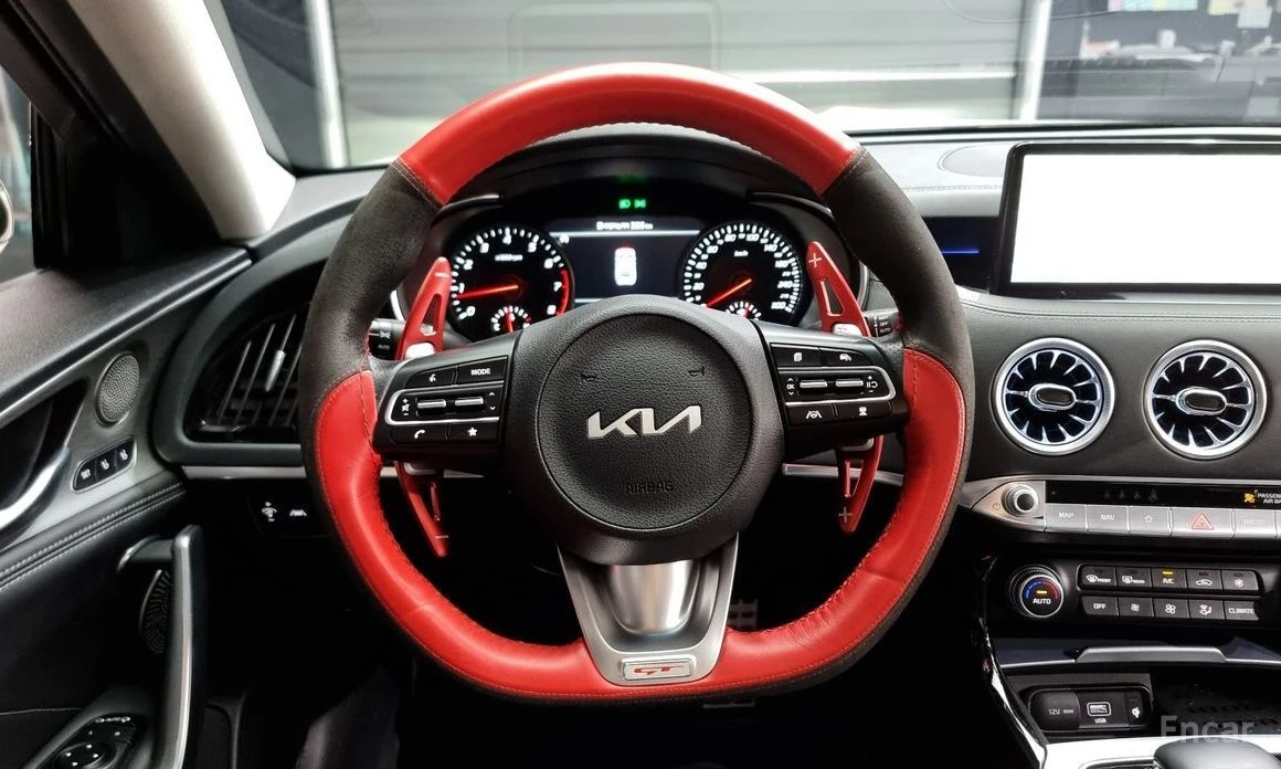 Kia Stinger | Mobile.bg � ����������� 13