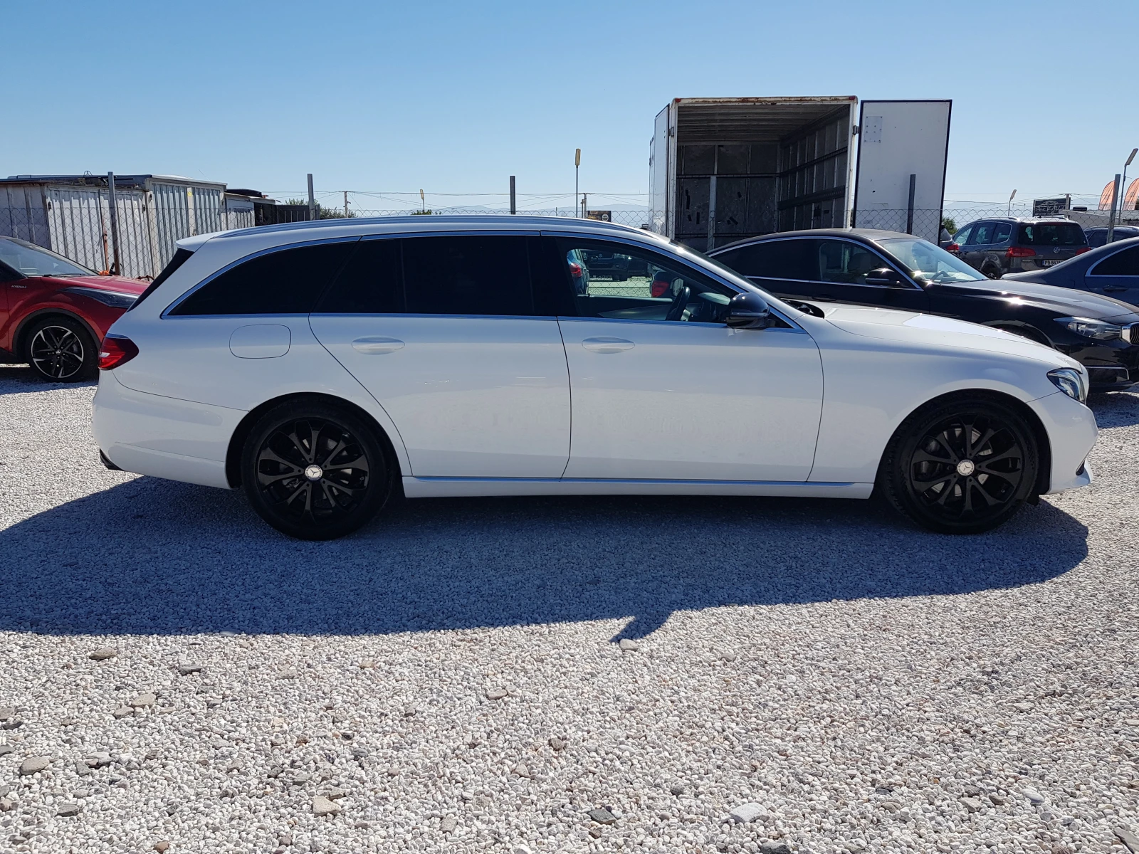 Mercedes-Benz E 220 D 4matic /02/2020г. EURO 6D ЛИЗИНГ - изображение 4