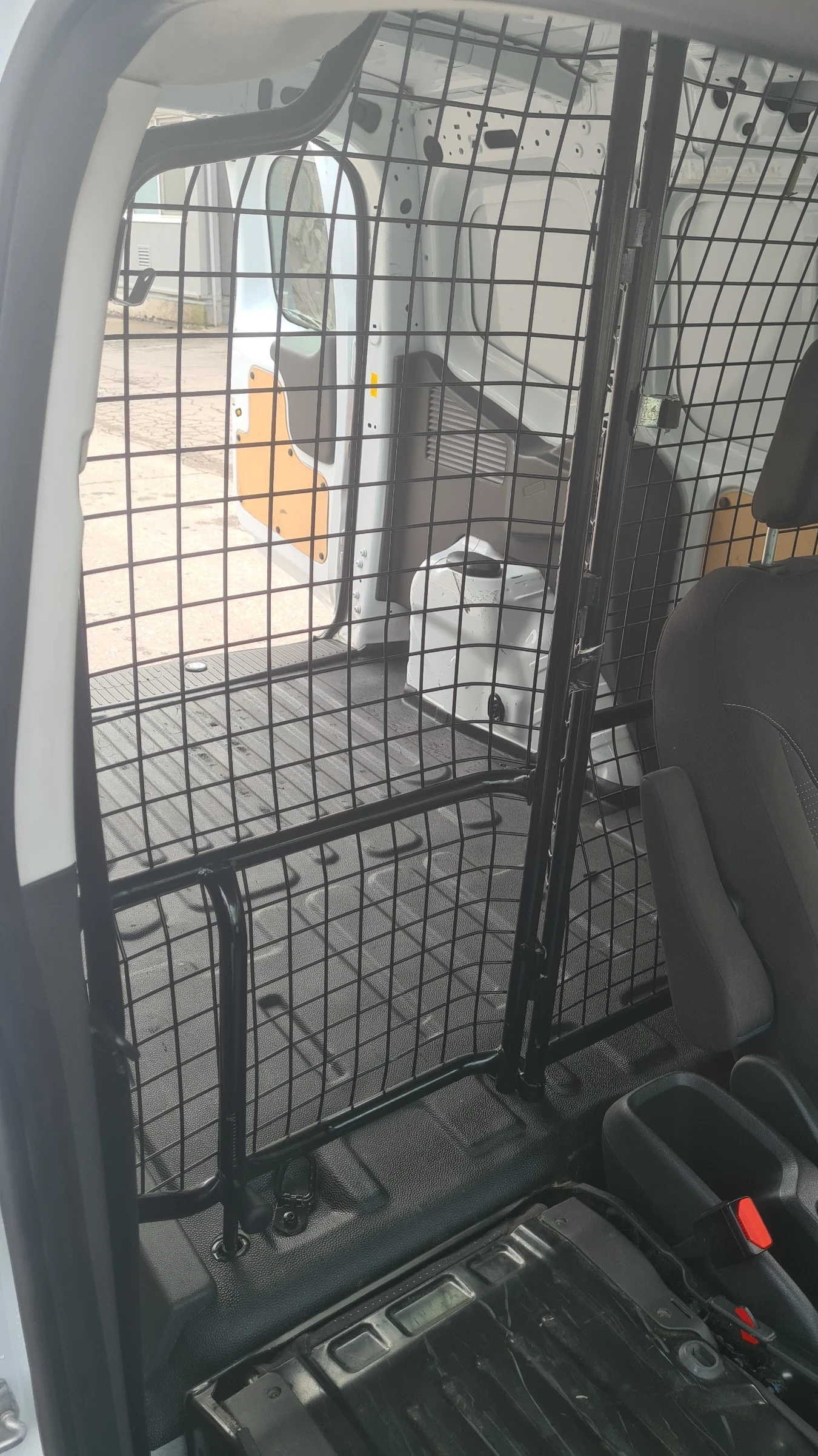 Ford Courier 1.5TD Euro 6 Transit | Mobile.bg � ����������� 10