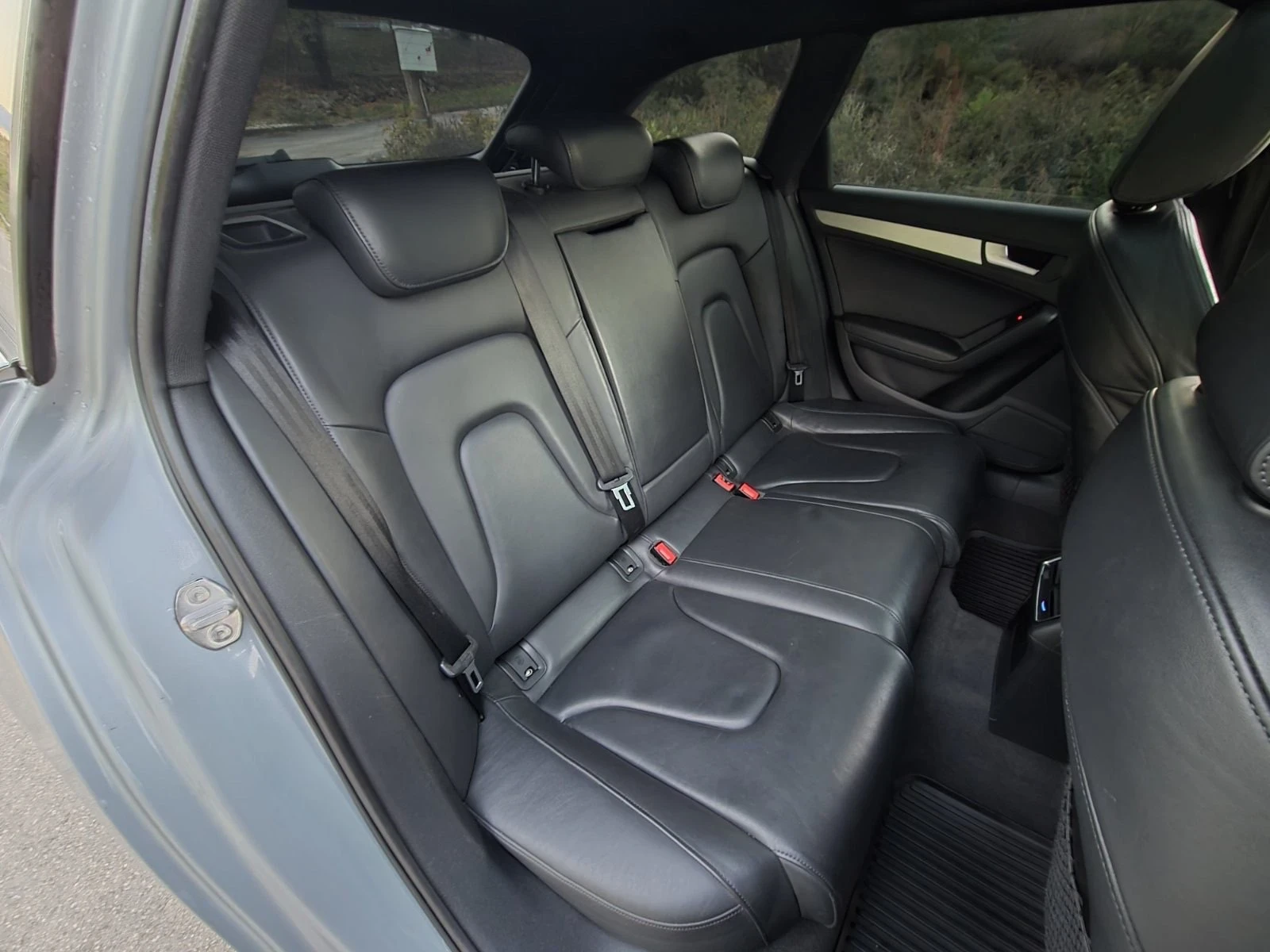 Audi A4 S line Quattro , снимка 13 - Автомобили и джипове - 53802745