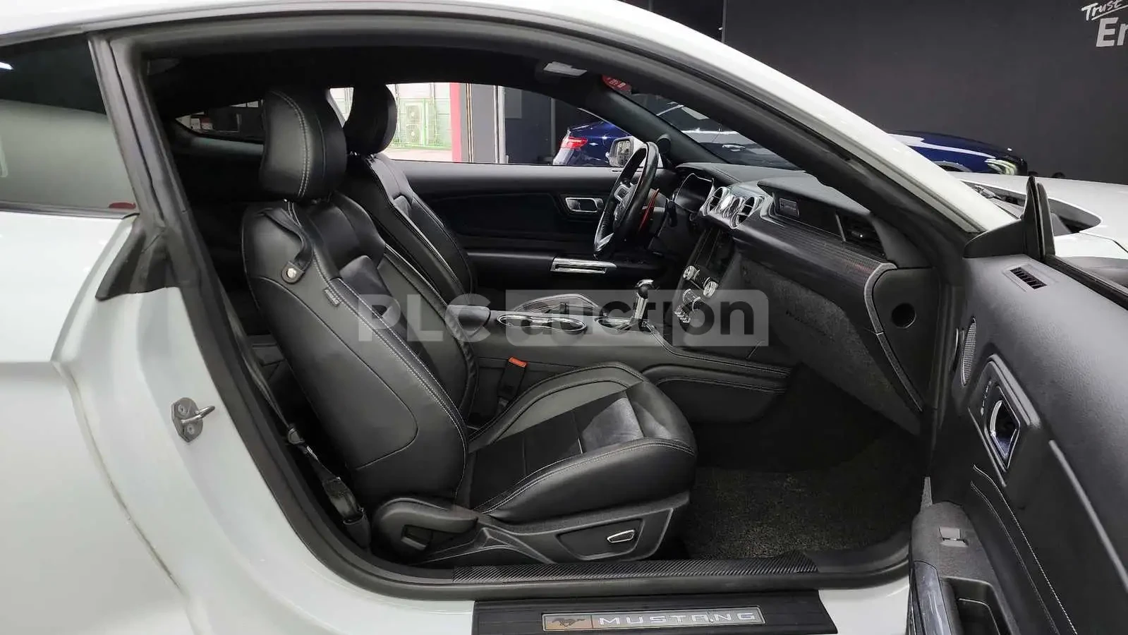 Ford Mustang GT 5.0 V8* Performance Pack 1* DIGITAL* КРАЙНА ЦЕН, снимка 15 - Автомобили и джипове - 54019317