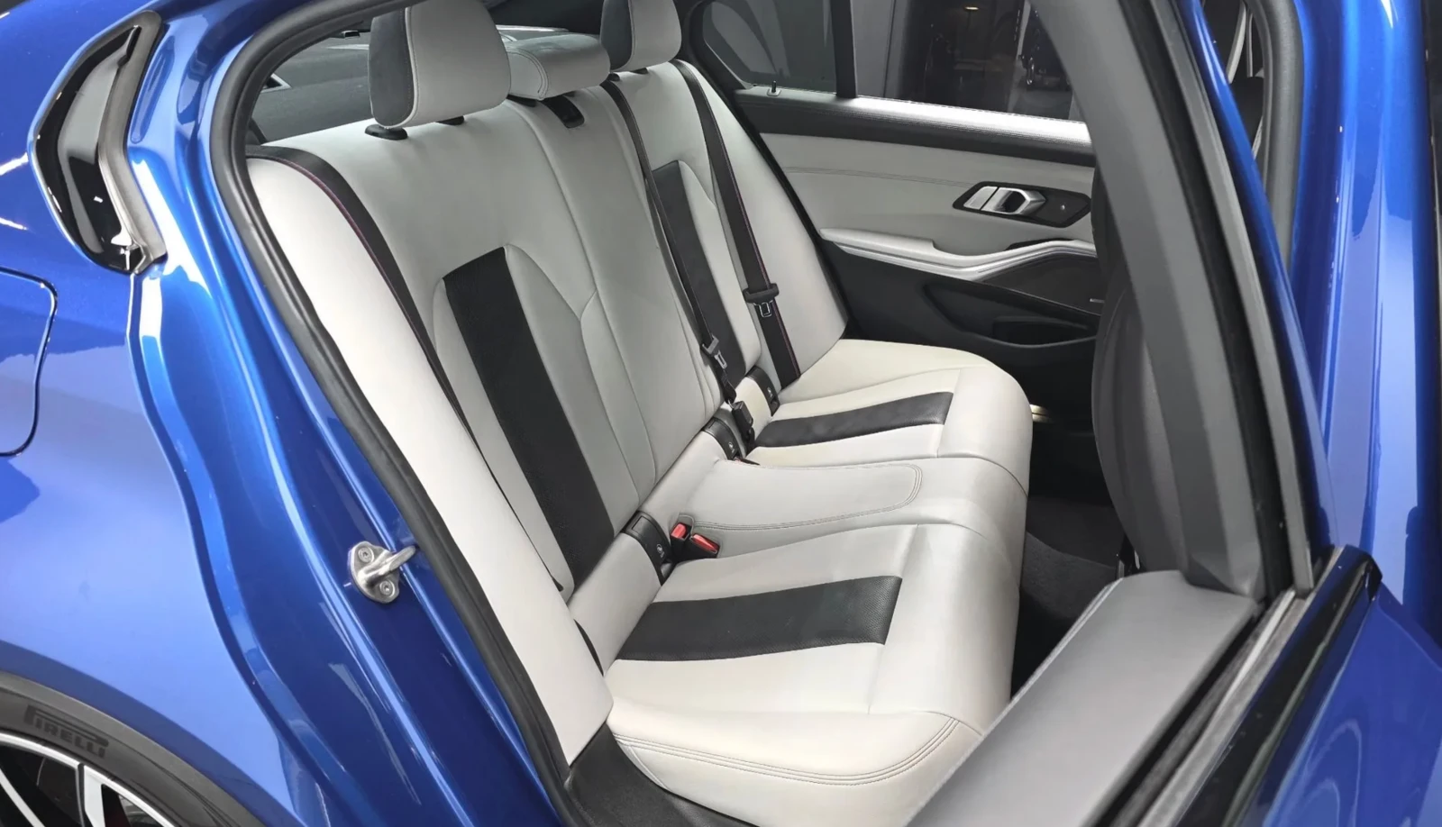 BMW M3 Competition* Head-up* Harman* Крайна цена* , снимка 10 - Автомобили и джипове - 54082282