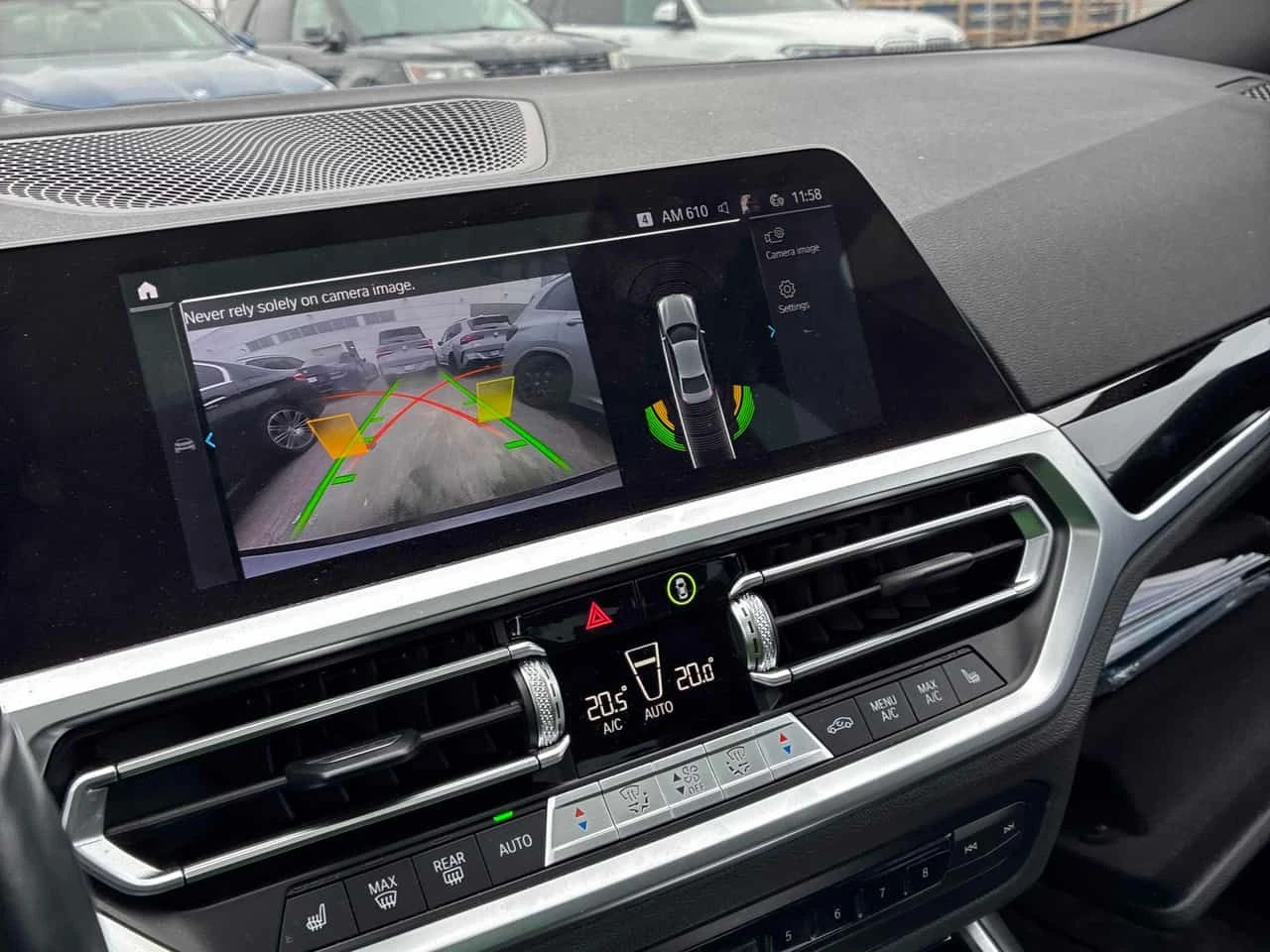 BMW 330 e xDrive/ШИБИДАХ/ОТ ПРЕДСТАВИТЕЛСТВО, снимка 12 - Автомобили и джипове - 54171642