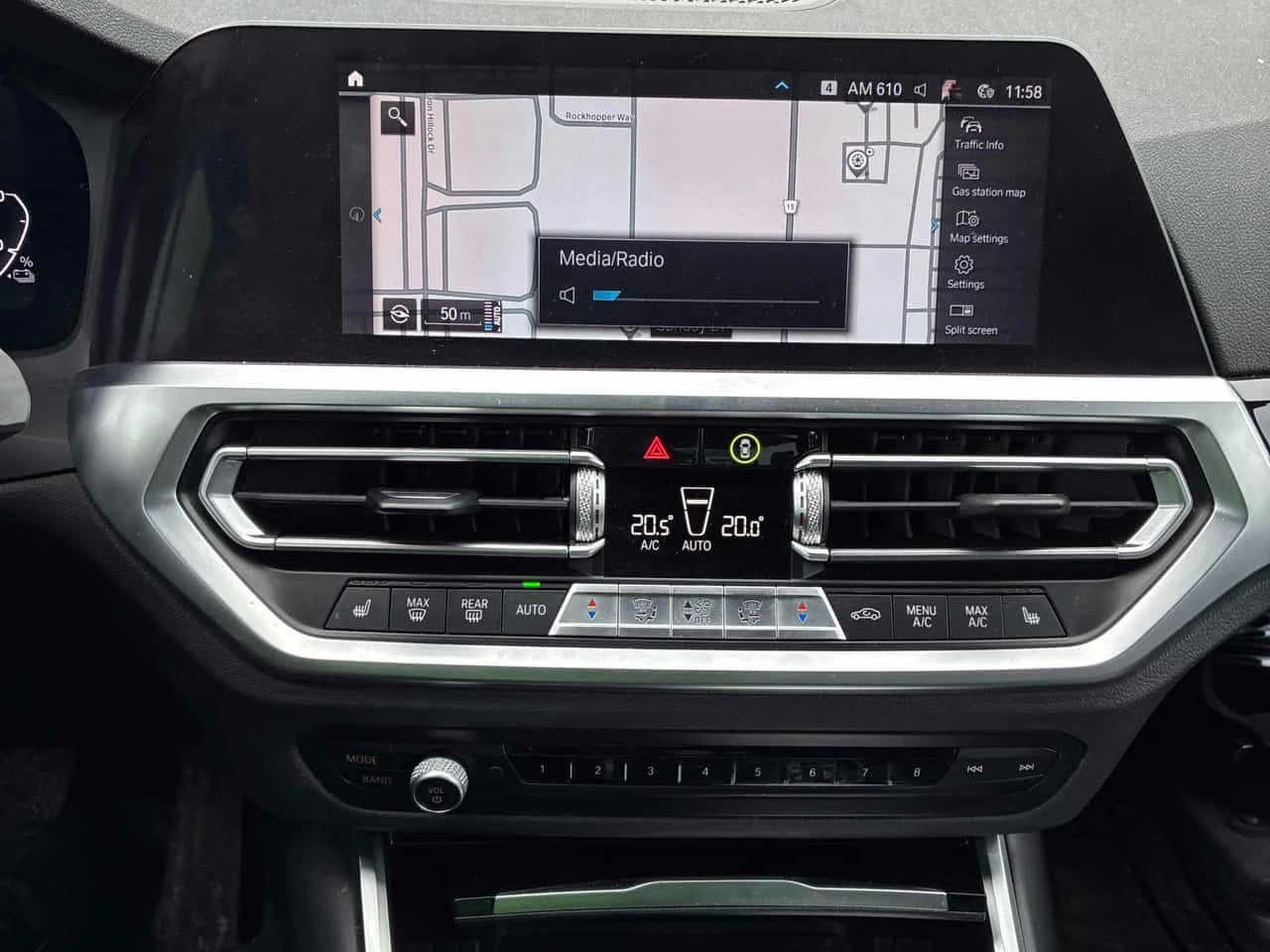 BMW 330 e xDrive/ШИБИДАХ/ОТ ПРЕДСТАВИТЕЛСТВО, снимка 9 - Автомобили и джипове - 54171642