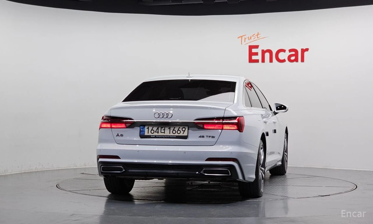 Audi A6 45TFSI* MATRIX* S* LINE* ОБДУХВАНЕ* ХЕДЪП* LANE* A, снимка 4 - Автомобили и джипове - 55339534