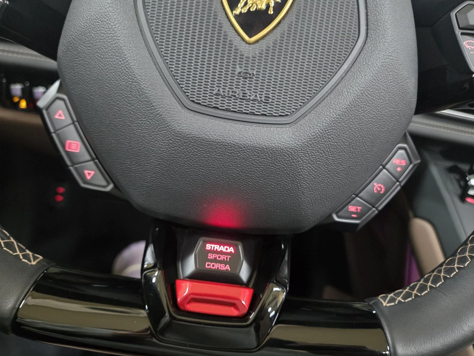 Lamborghini Huracan LP610-2 EVO* ������ ���� | Mobile.bg � ����������� 4