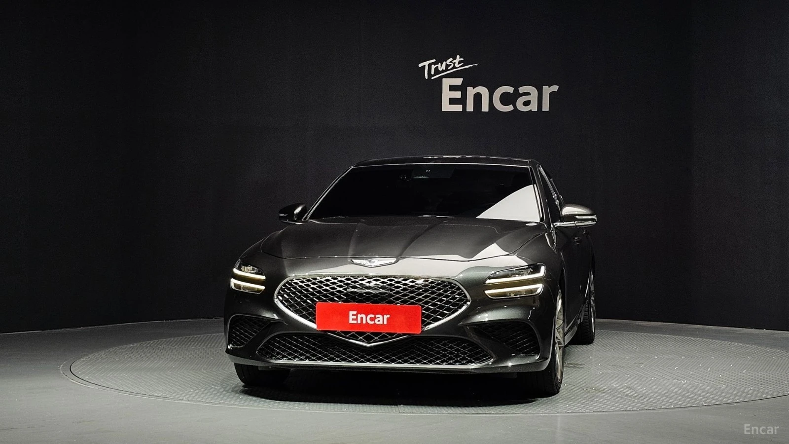 Genesis G70 2.0T* 4WD* КОЖА* ПОДГРЕВ* КАМЕРА* NAVI* LED* , снимка 3 - Автомобили и джипове - 55665615