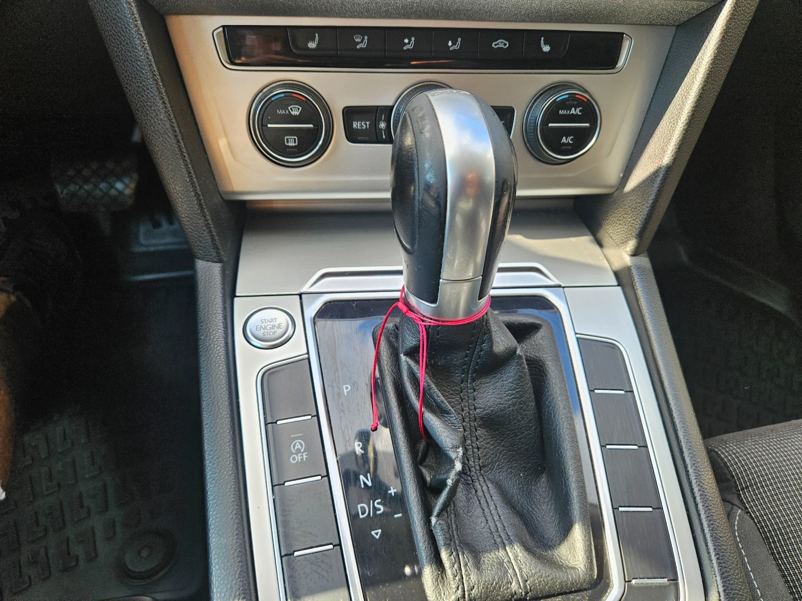VW Passat 1.6 , снимка 6 - Автомобили и джипове - 55836547