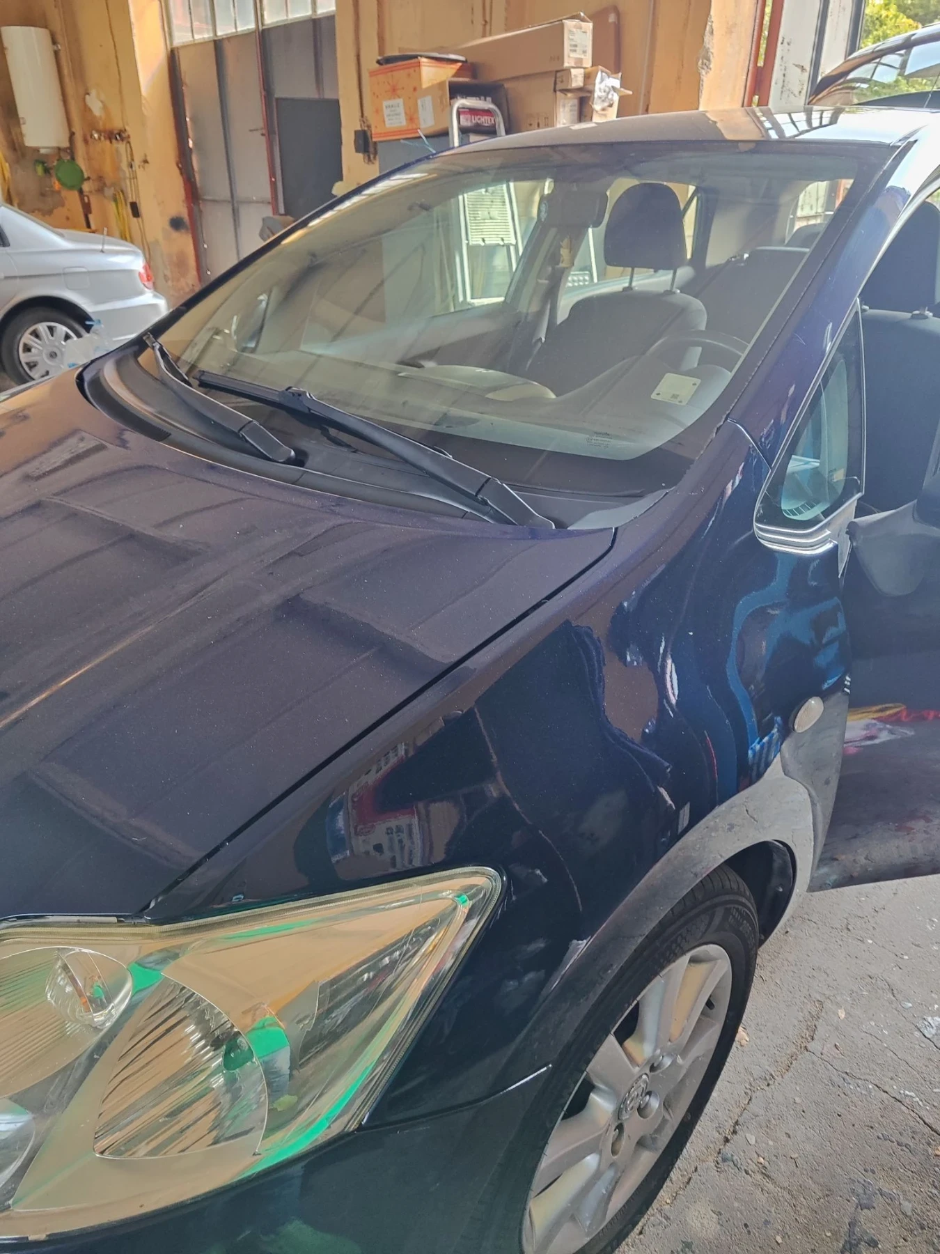 Toyota Auris, снимка 16 - Автомобили и джипове - 55902730