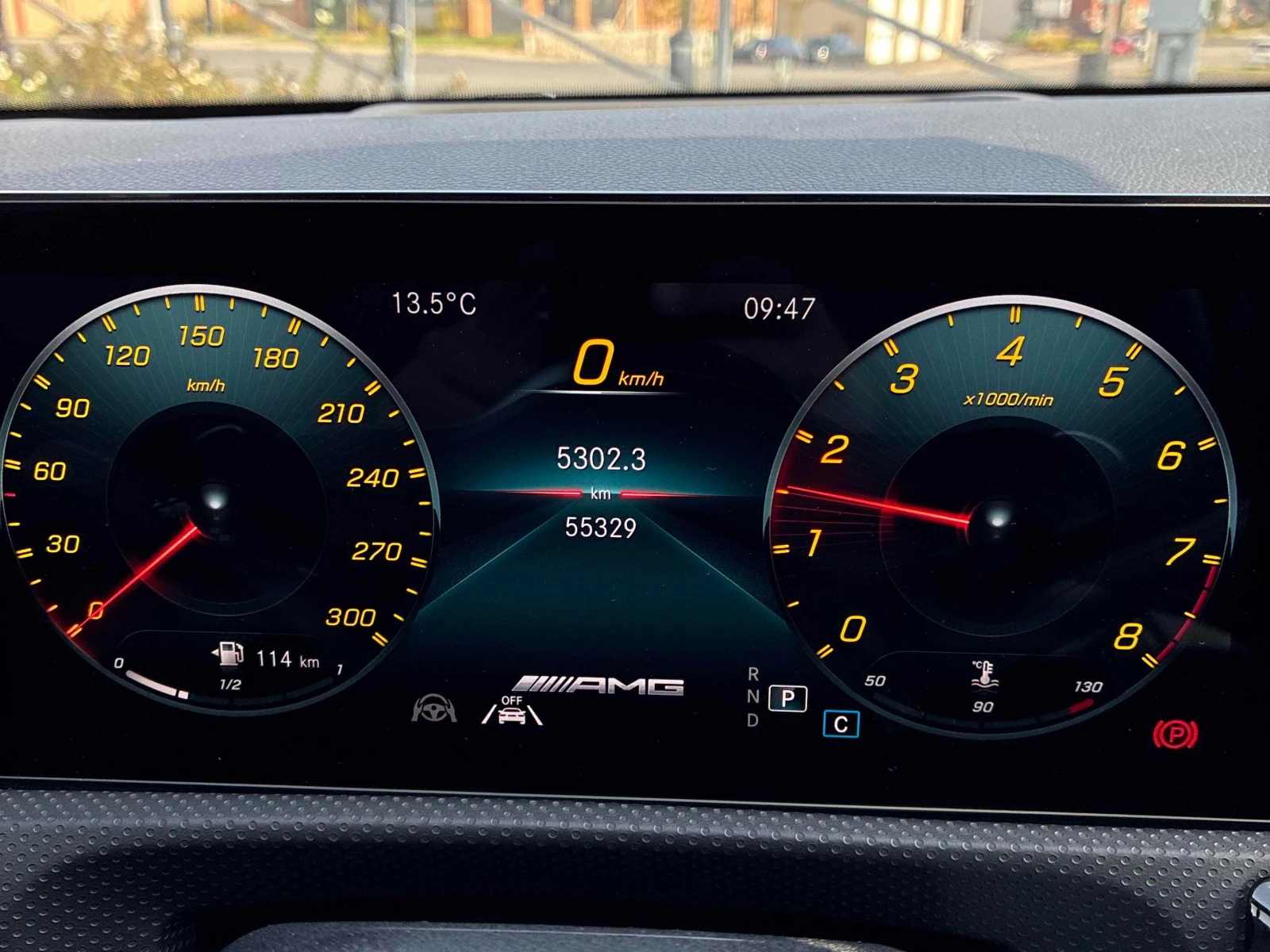 Mercedes-Benz CLA 45 AMG 4MATIC | CARFAX | АВТОКРЕДИТ БЕЗ ПЪРВОНАЧАЛНА, снимка 8 - Автомобили и джипове - 56091740